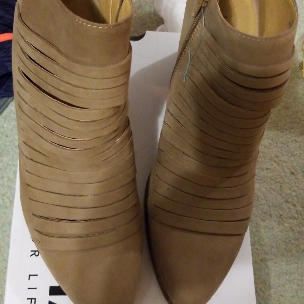 Lucky Brand boots